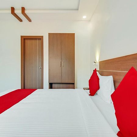 Oyo 2561雷西达服务公寓酒店 班加罗尔 外观 照片